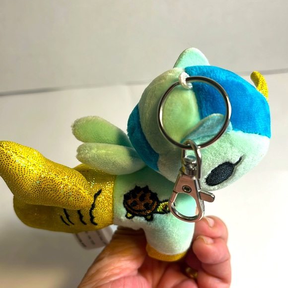 Tokidoki Aurora Sea Green unicorn 4.5 inches keychain - Picture 3 of 7